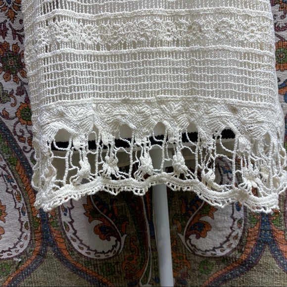 Forever 21 Ivory Open Knit / Crochet Ivory Tank - Picture 14 of 16